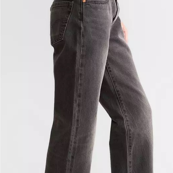 Levi - Picture 2 of 4